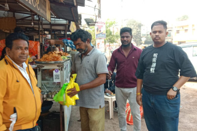 गंदगी फैलाने वाले दो लोगो पर लगाया जुर्माना,निगम की रहेगी नजर,अब रात में मार्केट क्षेत्र में कचरा फेंकने वालों पर करेगी जुर्माना...