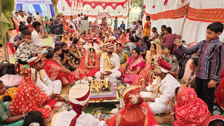 मुख्यमंत्री कन्या विवाह योजना अंतर्गत 265 जोड़े बंधे परिणय सूत्र में...
