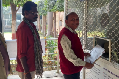 हेल्प डेस्क पे फोन कर जानकारी प्राप्त करें बार-बार निगम कार्यालय आने की आवश्यकता नहीं।