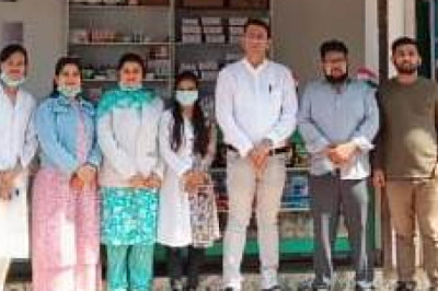 बाबा ताजुद्दीन के उर्स में की गईं दुआएं, लंगर में जुटे लोग,चिकित्सा शिविर से भी लाभान्वित हुए सैकड़ों...