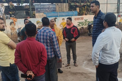 वार्डों की साफ- सफाई के अलावा चौक चौराहा,गार्डन एवं सार्वजनिक स्थानों के साफ-सफाई भी बेहद महत्वपूर्ण है:कमिश्नर