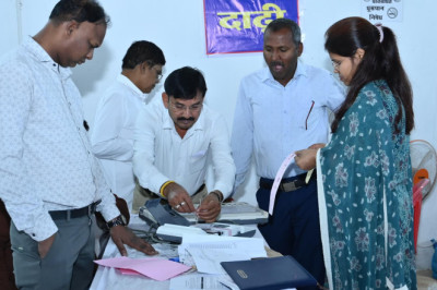 नगरीय निकाय आम निर्वाचन 2025 के तहत ईवीएम कमीशनिंग व सीलिंग कार्य संपन्न...