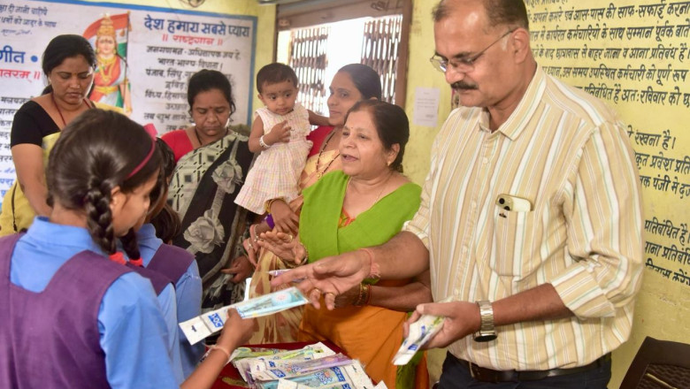 शासकीय संजीवनी बालिका आवासीय छात्रावास  , दुर्ग में छात्राओं के बीच पहुंचा जीई फाउंडेशन...