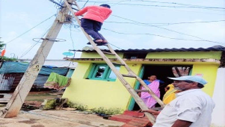 खैरागढ़ में 38638 बकायेदार उपभोक्ताओं की काटी बिजली कनेक्शन, कार्यवाही से मचा हड़कंप, 11533 ने मौके पर ही जमा किया 02 करोड़ 10 लाख की बकाया राशि,