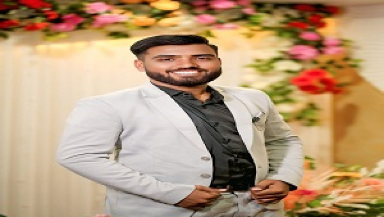 बालाजी ब्लड बैंक भिलाई से नयन गुल्हाने ने छत्रपति शिवाजी महाराज की पुण्यतिथि पर उन्हें किया नमन...