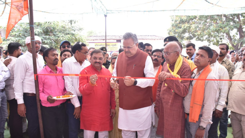 विधानसभा अध्यक्ष डॉ. रामन सिंह सुरगी में मां कर्मा जयंती एवं अख्तरी उत्सव में शामिल हुए...