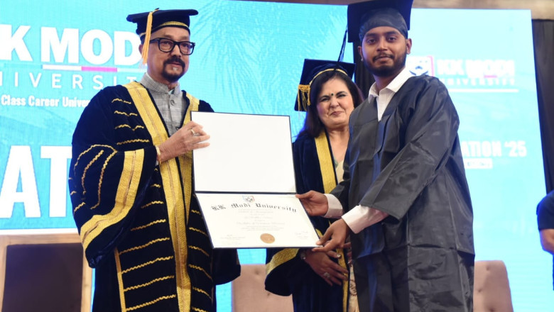 शिक्षा समाज को बदलने, व्यक्तियों को सशक्त बनाने और एक मजबूत राष्ट्र के निर्माण के लिए सबसे शक्तिशाली माध्यम है- राज्यपाल रमेन डेका...