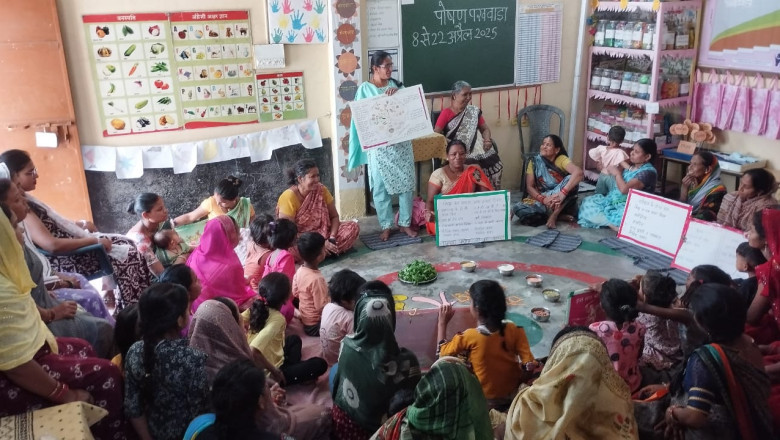 नया पारा वार्ड क्रमांक 1 में पोषण पखवाड़ा कार्यक्रम का आयोजन, महिलाओं में पोषण जागरूकता को लेकर दिखा उत्साह...