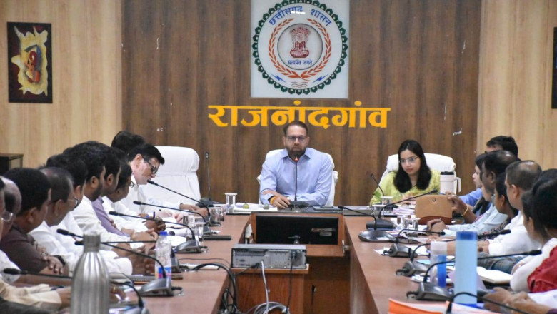 कलेक्टर ने ग्रीष्मकाल में पेयजल की आपूर्ति के संबंध में ली जानकारी ली, पेयजल के सुचारू व्यवस्था करने के दिए निर्देश...