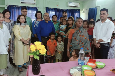 कलेक्टर उइके ने जिला अस्पताल स्थित एनआरसी का किया निरीक्षण...