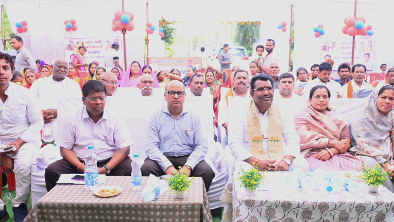 ’मुख्यमंत्री श्री विष्णु देव साय ने राष्ट्रीय पंचायती राज दिवस के अवसर पर किया ‘अटल डिजिटल सुविधा केंद्र’ का वर्चुअल शुभारंभ’