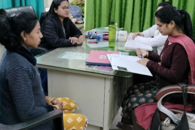उच्च जोखिम वाली गर्भवती महिलाओं की स्वास्थ्य केंद्रों में होती है निशुल्क जांच.....