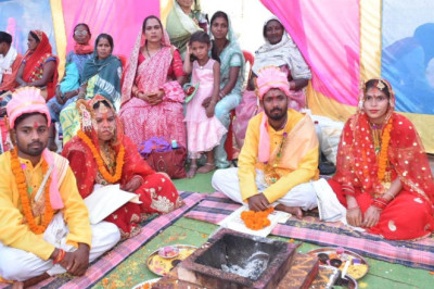 मुख्यमंत्री सामूहिक कन्या विवाह योजना अंतर्गत परिणय सूत्र में बंधे 20 जोड़े...