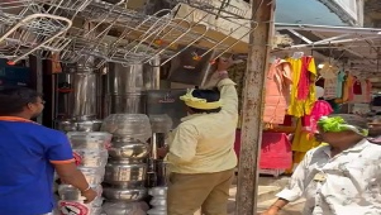 नगर निगम का अतिक्रमण पर एक्शन, दुकानदारों में मचा हड़कंप:  इंदिरा मार्केट मान होटल से हटरी बाजार व फूल चौक में नगर निगम ने अतिक्रमण पर की कार्रवाई: