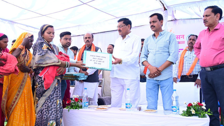 सुशासन तिहार-2025 के अंतर्गत नवागढ़ विकासखंड के ग्राम संबलपुर में 9वां समाधान शिविर सम्पन्न
