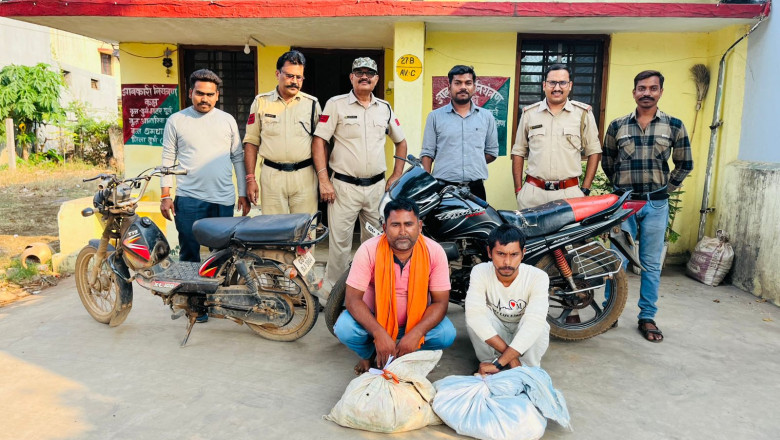 आबकारी विभाग दुर्ग की टीम ने विगत 03 दिनों में अलग-अलग जगहों पर कायम किये 07 प्रकरण, कुल 48.78 देशी एवं विदेशी मदिरा जप्त...