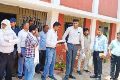 सुशासन तिहार 14 मई को स्वामी आत्मानंद उ.मा.वि.दीपक नगर में लगेंगे शिविर,आयुक्त ने शिविर स्थल में साफ सफाई सहित अन्य व्यवस्था के दिए निर्देश...