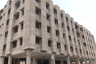 छुरिया विकासखंड में 2 करोड़ 50 लाख रूपए की लागत से नवीन सामुदायिक स्वास्थ्य केन्द्र भवन निर्माणाधीन...