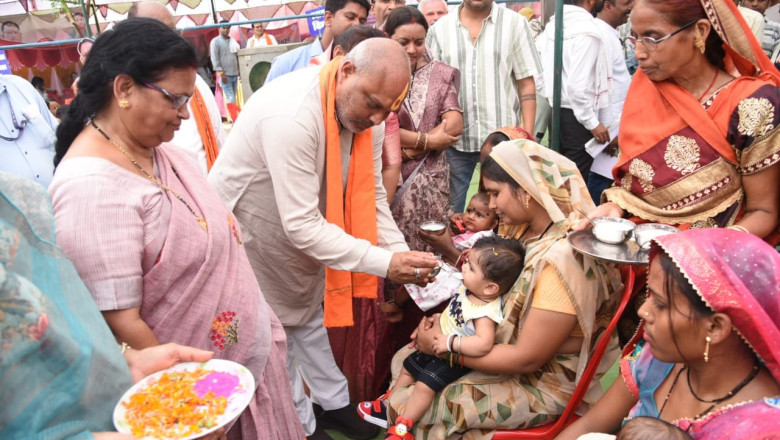 हर व्यक्ति तक योजनाओं का लाभ पहुंचाना ही सुशासन का मूल उद्देश्य है- विधायक चंद्राकर  समाधान शिविर में दिखा सुशासन का असर, हजारों आवेदन हुए निराकृत