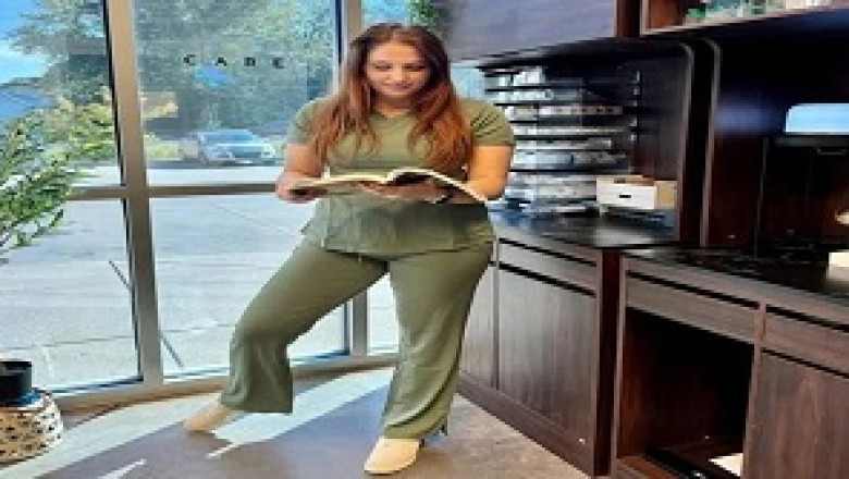 एमीलि चाल्र्स अमेरिका की  समाज सेवक संघ की राष्ट्रीय अध्यक्ष बनीं...