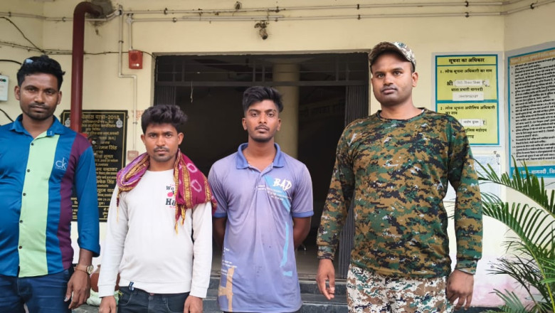 प्रदेश के बाहर से आने वाले संदिग्ध लोगों, मुसाफिर, अप्रवासी, व घुमंतुकों को किया गया चेक साथ ही उनका फिंगरप्रिंट लेकर उनको किया गया तस्दीक....