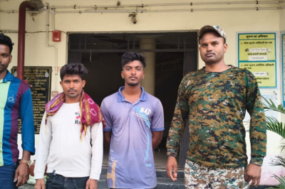 प्रदेश के बाहर से आने वाले संदिग्ध लोगों, मुसाफिर, अप्रवासी, व घुमंतुकों को किया गया चेक साथ ही उनका फिंगरप्रिंट लेकर उनको किया गया तस्दीक....