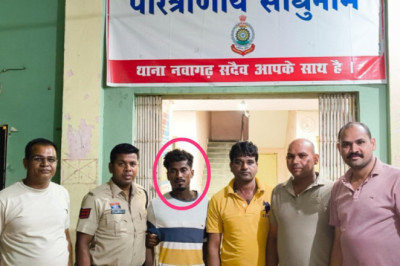 जिला बेमेतरा – थाना नवागढ़ पुलिस टीम की बड़ी कार्यवाही: थाना खम्हरिया क्षेत्र के गंभीर आपराधिक प्रकरण में फरार आरोपी गिरफ़्तार....