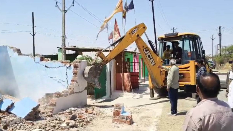 CG में आज होगा बड़ा बुल्डोजर एक्शन… 150 मकान और दुकानों को तोड़ेगा नगर निगम का अतिक्रमण दस्ता…