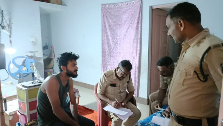छत्तीसगढ़ में अवैध घुसपैठियों के विरुद्ध दुर्ग पुलिस की कार्यवाही लगातार जारी...
