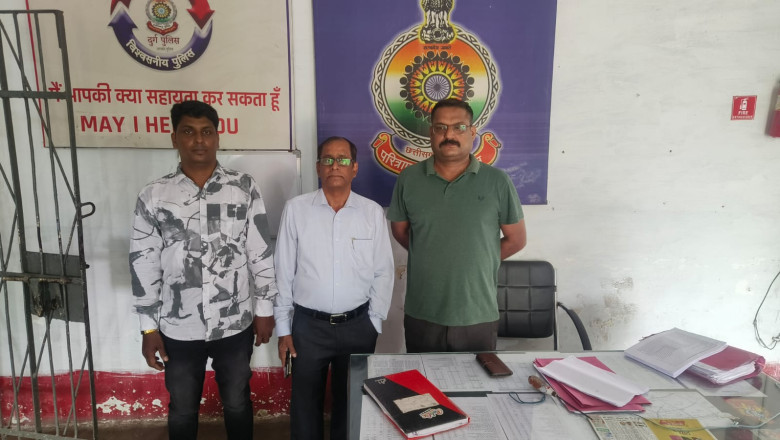 परीक्षा में कम अंक आने से पिताजी  के डांटने पर गुस्से में आकर घर से चला गया था...