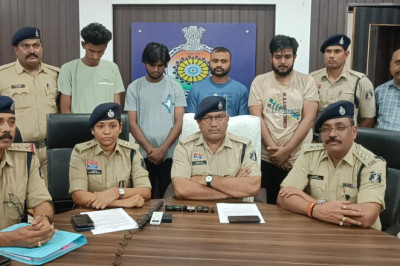 डिजिटल अस्टेट कर 54,90000 रूपये के सायबर फ्राड करने वाले आरोपी हुये गिरफ्तार