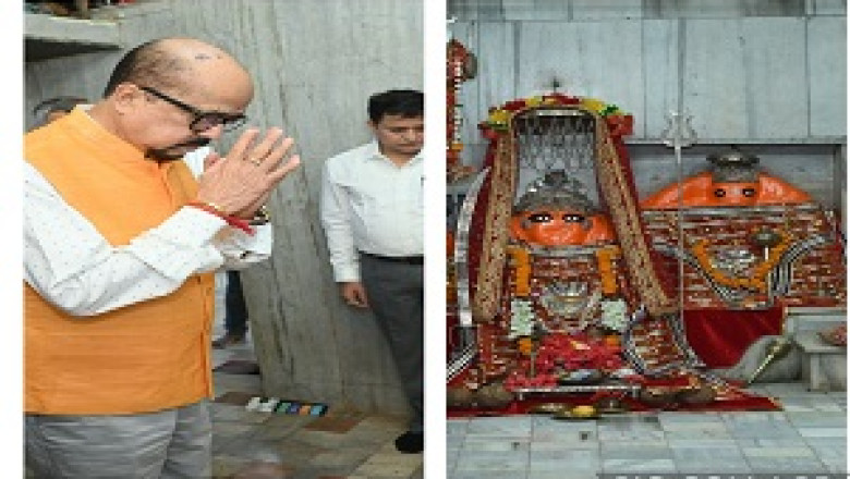 जिला जनसंपर्क कार्यालय कलेक्टोरेट भवन बेमेतरा (छ.ग.), राज्यपाल रमेन डेका ने माँ भद्रकाली मंदिर में की पूजा-अर्चना, जिले की खुशहाली की कामना की’...