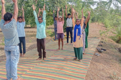 अंतर्राष्ट्रीय योग दिवस 2025- अमृत सरोवरों में विशेष योग सत्र और पर्यावरण संरक्षण के लिए जागरूकता अभियान