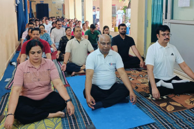 अंतर्राष्ट्रीय योग दिवस पर बेमेतरा में उत्साहपूर्वक हुआ योगाभ्यास
