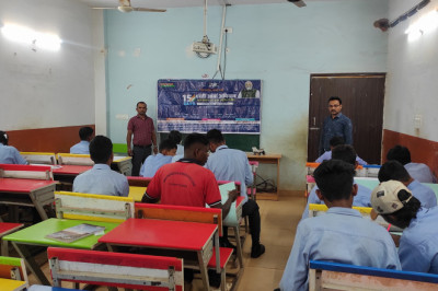 मुख्यमंत्री श्री साय ने नवनिर्मित आधुनिक आयुर्वेदिक प्रसंस्करण इकाई और केन्द्रीय भंडार गृह परिसर का किया लोकार्पण...
