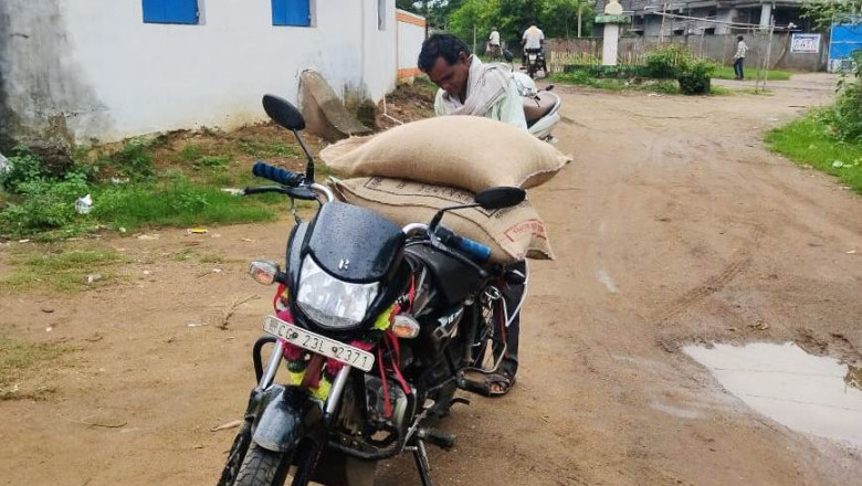 जिले के सभी सहकारी समितियों में खाद बीज का पर्याप्त भंडारण...