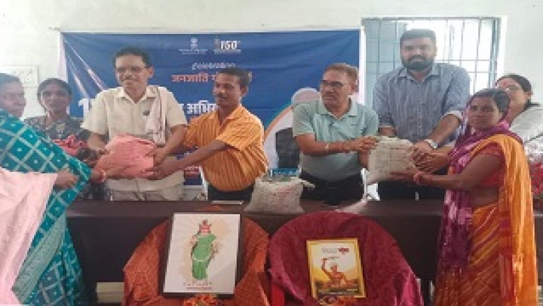 ग्राम कपरमेटा एवं कामता में आयोजित शिविर में हितग्राहियों को विभिन्न योजनाओं से किया गया लाभान्वित...