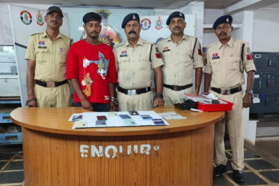 जगन्नाथ रथ यात्रा मे भीड़ का फायदा उठाकर मोबाईल चोरी करने वाले गिरोह का पुलिस ने किया पर्दाफाश...