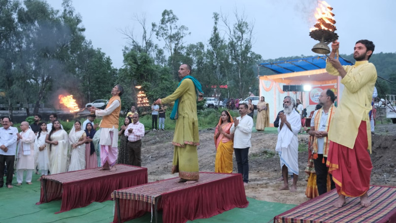देवशयनी एकादशी के अवसर पर मां सर्वमंगला घाट कोरबा में हसदेव आरती की गयी...