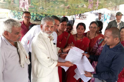 श्रम कानूनों में बदलाव के खिलाफ राजनांदगांव में संयुक्त ट्रेड यूनियनों का प्रदर्शन, सीटू और एक्टू के नेतृत्व में विशाल धरना...