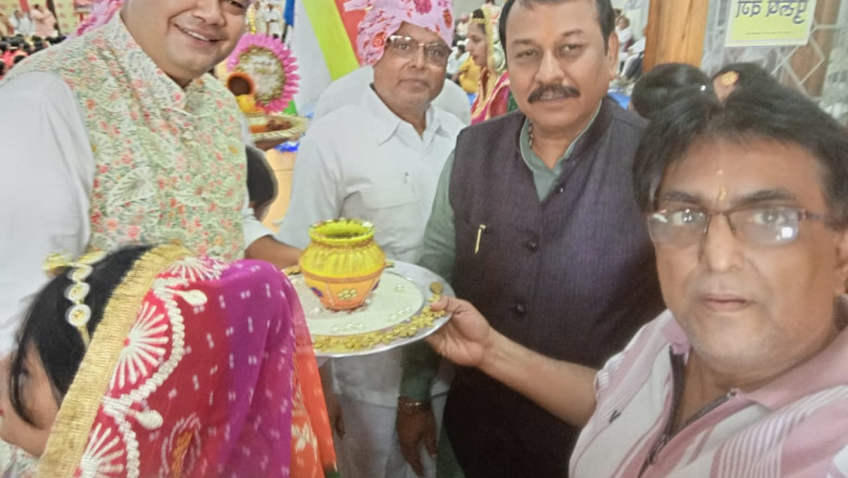 नेहरू नगर जैन मंदिर मे चातुर्मास कलश स्थापना के अवसर पर माननीय सांसद महोदय  मान विजय बघेल जी कार्यक्रम मे उपस्थित हुए....