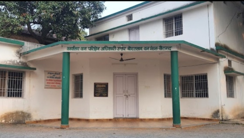 वन विभाग —शासन ने किया ट्रांसफर , प्रशासनिक आदेश को मानने को तैयार नहीं रेंजर (उत्तर बोरतलव)