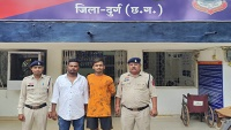 धारदार हथियार लेकर गुण्डागर्दी करने वाले 02 आरोपी गिरफ्तार, बोगदा पुलिया के पास जामुल का मामला...