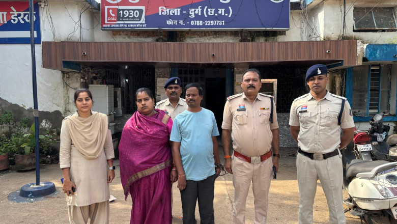 महिलाओं से समूह में खाता खुलवाकर रकम निकलवाकर रकम को परिजनों ने किया गबन.....