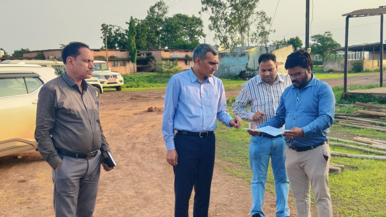 कलेक्टर श्री रणबीर शर्मा ने किया कोबीया स्थित निर्माणाधीन अनुविभागीय अधिकारी एवं तहसीलदार कार्यालय का निरीक्षण, गुणवत्ता पर विशेष जोर...