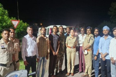 सड़क पर बैठे मवेशियों के मालिकों पर सोमनी पुलिस की कार्यवाही...