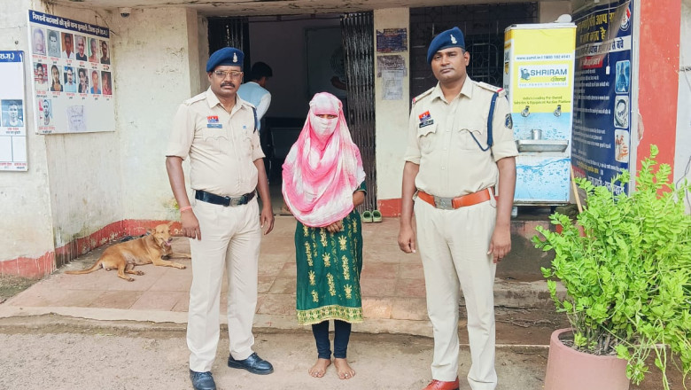 म्यूल अकाउंट की जानकारी प्राप्त होते ही आरोपी को हिरासत में लिया गया...