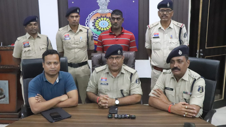 चोरी करने के पूर्व व बाद बदल लेता था अपने कपड़े...