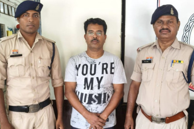 ग्राम मुरमुंदा के जमीन के खसरा का बटांकन कर अवैध तरीके से बैंक से लोन निकालकर रकम का किया गया था दुर्विनियोग...