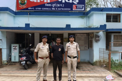 थाना वैशाली नगर एवं पुरानी भिलाई क्षेत्र से चोरी की 02 मोटर सायकल कीमती 100,000/- रुपए किया गया बरामद....